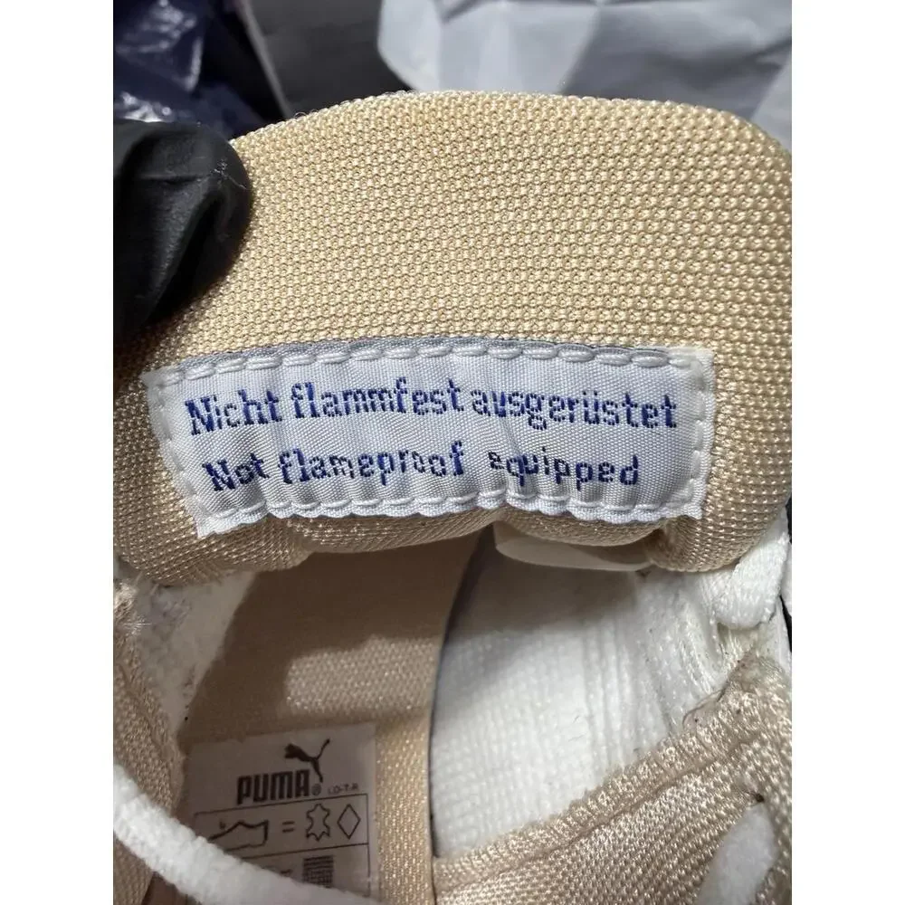 PUMA White Leather Sneakers Women US 6 EU 36‎ Gold Logo Lace Up